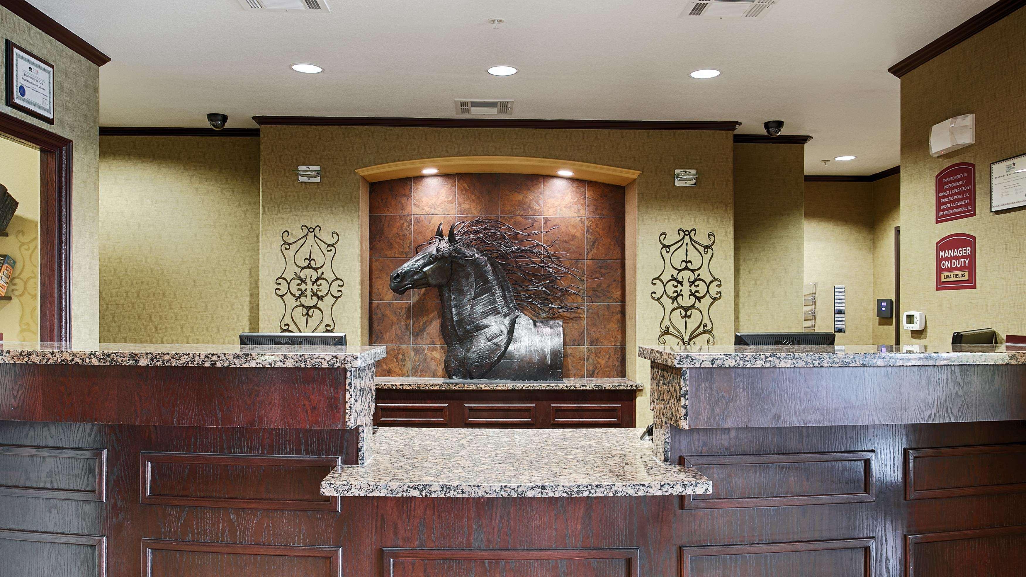 Best Western Plus Royal Mountain Inn&Suites Athens Exterior foto